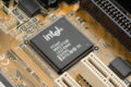 Intel выпустила чип для майнинга биткойнов второго поколения